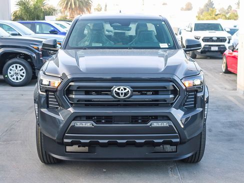 New 2026 Toyota Tacoma SR5 RWD image 2
