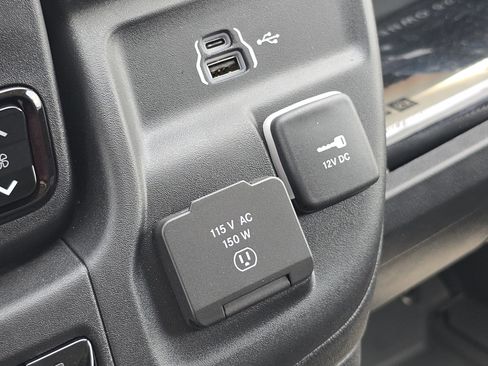 New 2025 RAM ProMaster 2500 w/ Safety Group image 9