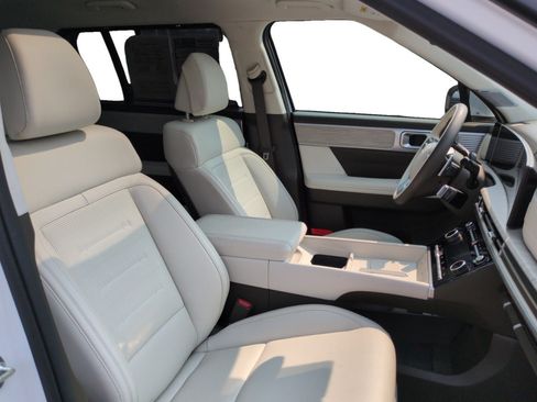 Used 2025 Hyundai Santa Fe Calligraphy AWD/4WD image 28