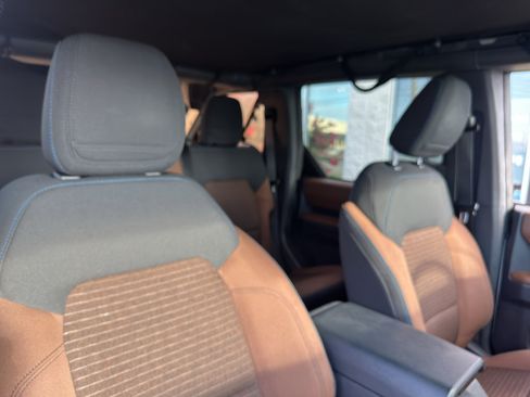 Used 2022 Ford Bronco Outer Banks AWD/4WD image 12