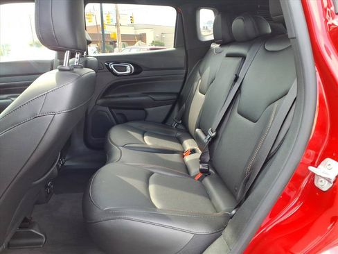 Used 2022 Jeep Compass Limited w/ (RED) Package AWD/4WD image 23