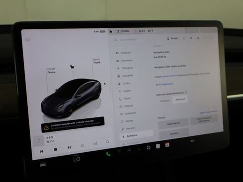 Used 2023 Tesla Model 3 Standard Range RWD image 39