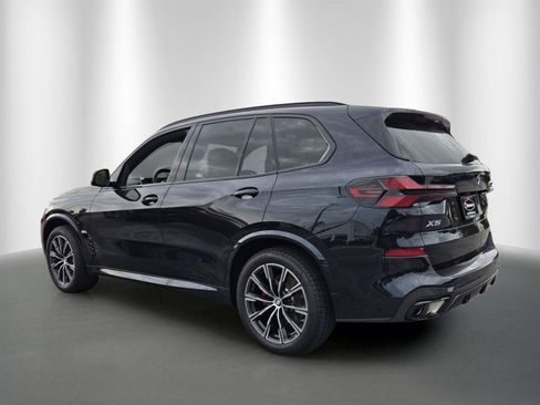 Used 2026 BMW X5 sDrive40i w/ M Sport Package RWD image 5