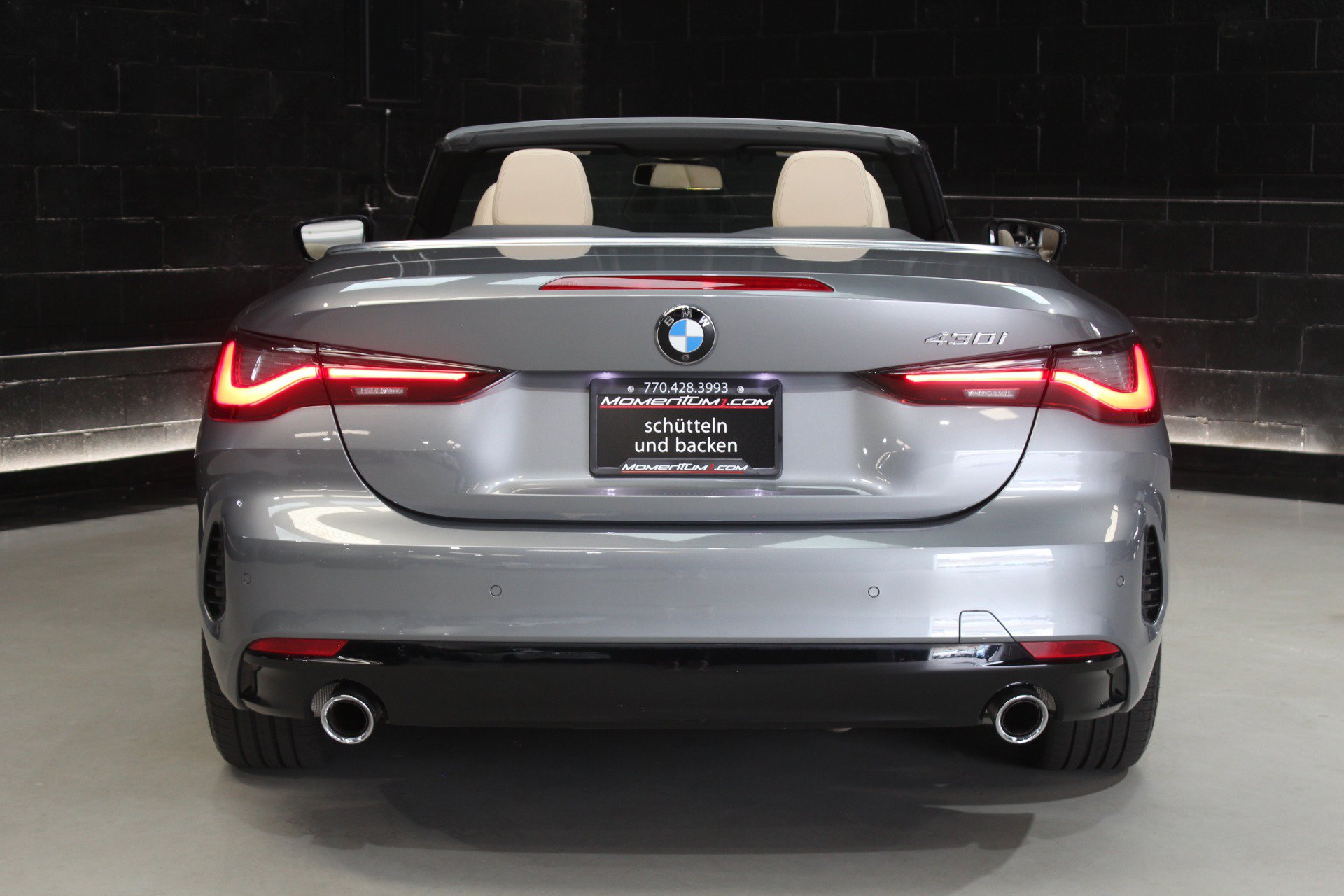 Used 2024 BMW 430i Convertible w/ Premium Package RWD image 17
