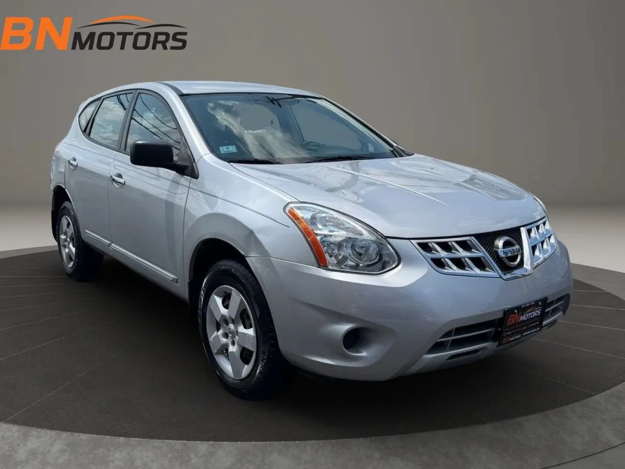 Used 2013 Nissan Rogue S FWD image 3