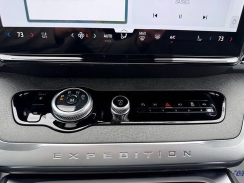 New 2026 Ford Expedition Tremor AWD/4WD image 24