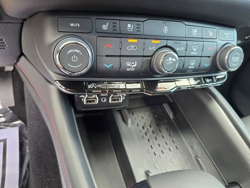 New 2026 Dodge Durango GT image 27