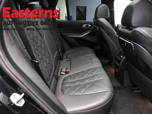 Used 2025 BMW X5 xDrive40i w/ M Sport Package AWD/4WD image 24