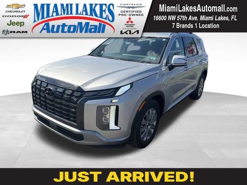 Used 2025 Hyundai Palisade SEL image 1