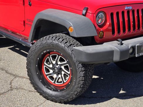 Used 2016 Jeep Wrangler Unlimited Sport w/ Quick Order Package 24S image 9