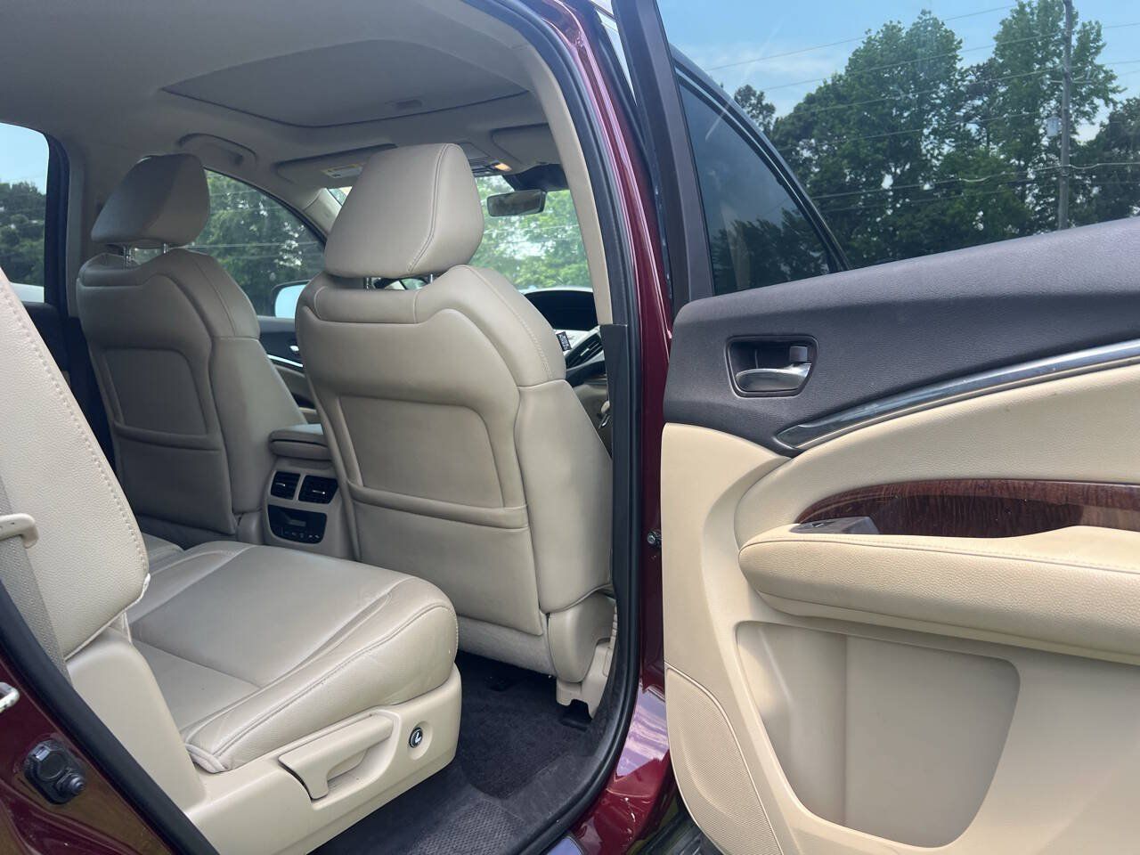 Used 2018 Acura MDX w/ Technology Package FWD image 25