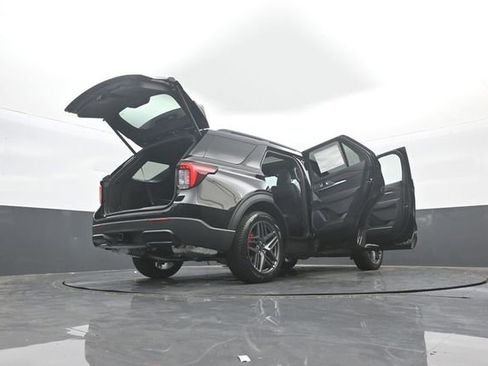 New 2026 Ford Explorer ST-Line w/ ST-Line Street Pack image 43