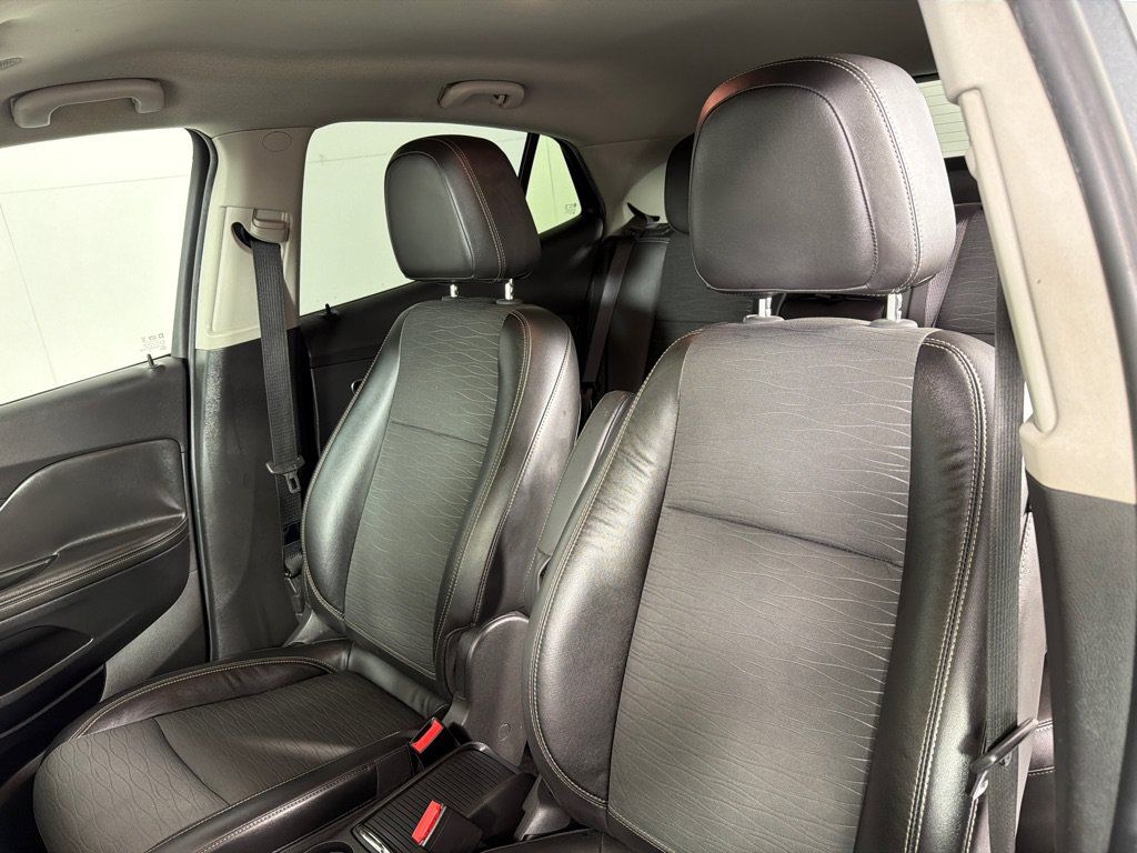 Used 2016 Buick Encore FWD image 11