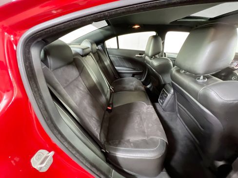 Used 2022 Dodge Charger Scat Pack w/ Dynamics Package image 29