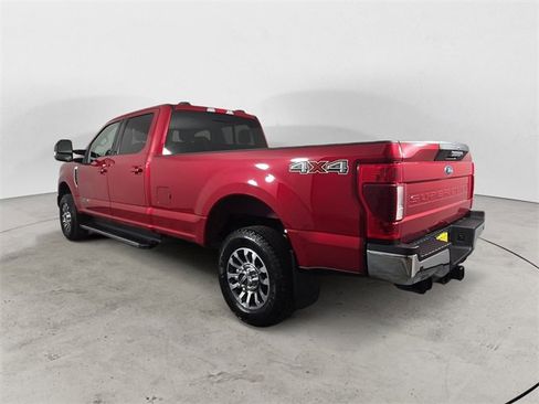 Certified 2022 Ford F350 Lariat w/ Camper Package image 3