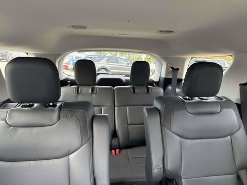 New 2026 Ford Explorer Active w/ Active Comfort Package image 11