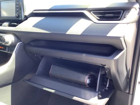 Used 2019 Toyota RAV4 XLE w/ Convenience Package AWD/4WD image 40