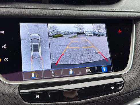 New 2026 Cadillac XT5 Premium Luxury w/ LPO, Floor Liner Package image 23