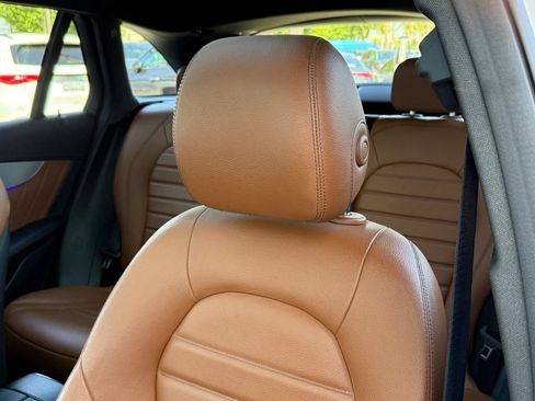 Used 2020 Mercedes-Benz GLC 43 AMG 4MATIC image 3