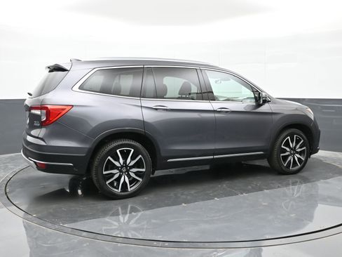 Used 2019 Honda Pilot Elite image 4