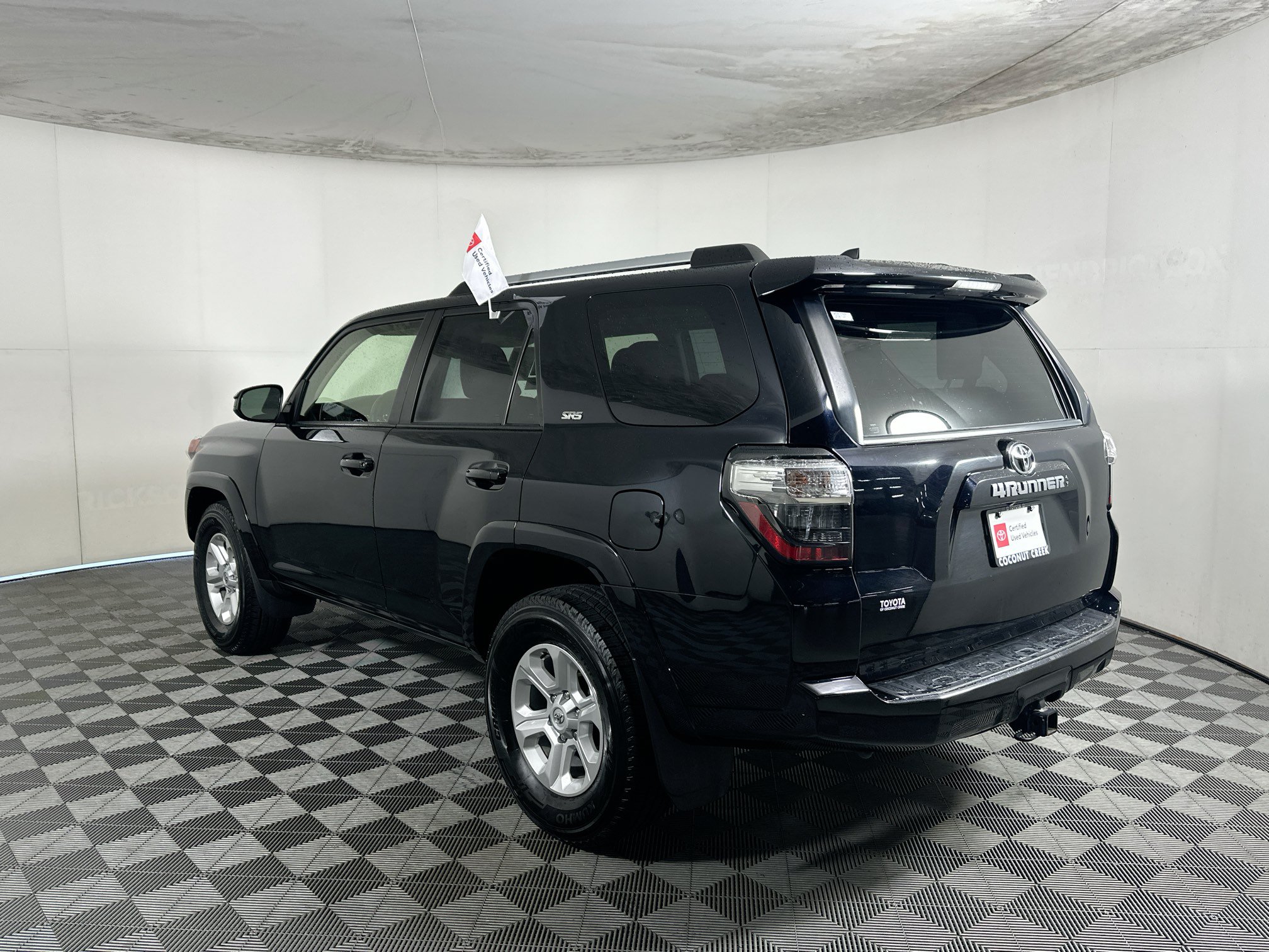 Certified 2024 Toyota 4Runner SR5 RWD image 5