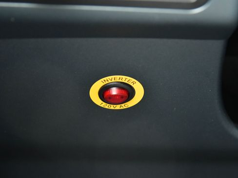 Used 2022 Ford Maverick XL FWD image 35