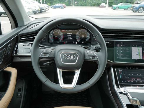 Certified 2025 Audi Q7 Premium Plus w/ Premium Plus Package image 14
