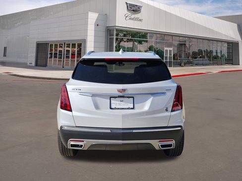 New 2025 Cadillac XT5 Premium Luxury FWD image 5
