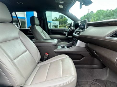 Used 2021 Chevrolet Tahoe LT AWD/4WD image 24