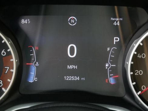 Used 2018 Jeep Compass Latitude w/ Popular Equipment Group AWD/4WD image 28