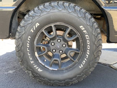 Used 2011 Ford Ranger XLT w/ Bright Trim Group AWD/4WD image 2