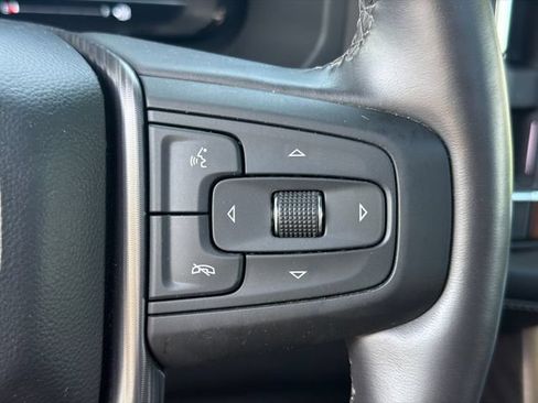 Used 2024 GMC Yukon Denali Ultimate AWD/4WD image 27