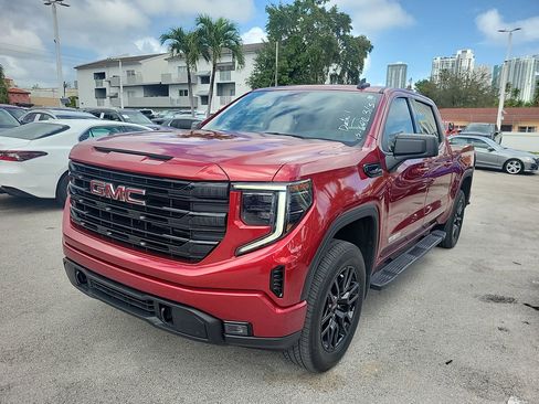 Used 2024 GMC Sierra 1500 Elevation image 2