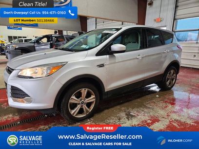 Used 2016 Ford Escape SE w/ SE Cold Weather Package