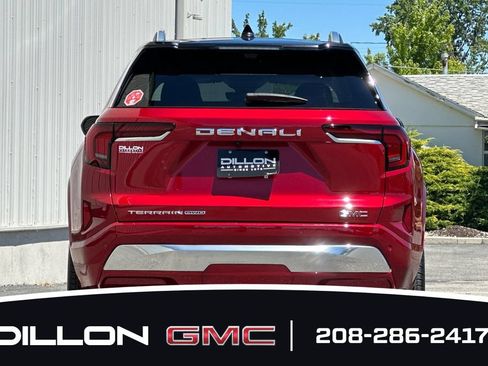 Used 2026 GMC Terrain Denali AWD/4WD image 8