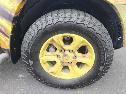 Used 2015 Toyota 4Runner SR5 image 21