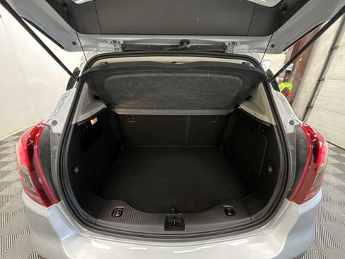Used 2022 Buick Encore Preferred w/ Safety Package AWD/4WD image 19