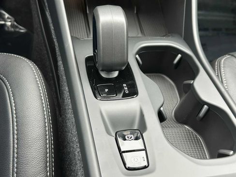 New 2026 Volvo XC40 B5 Core w/ Climate Package AWD/4WD image 31