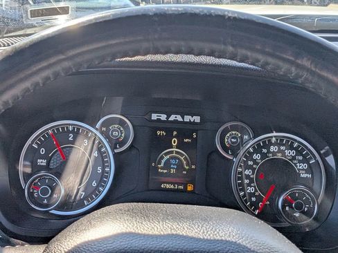 Used 2024 RAM 2500 Big Horn image 25