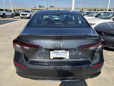 New 2026 Honda Civic Sport image 5