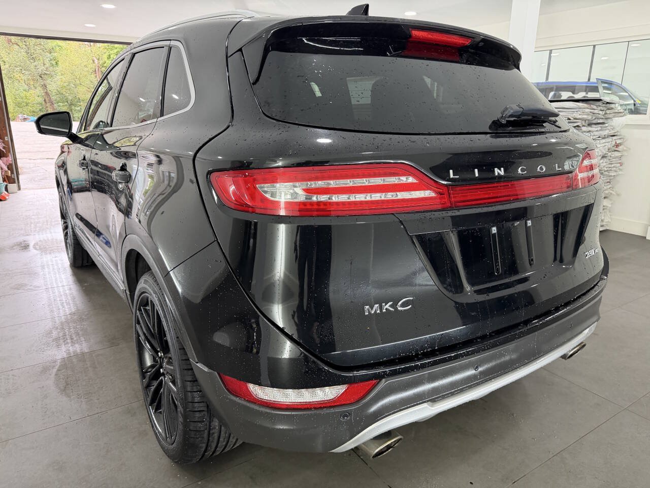 Used 2017 Lincoln MKC Reserve AWD/4WD image 6