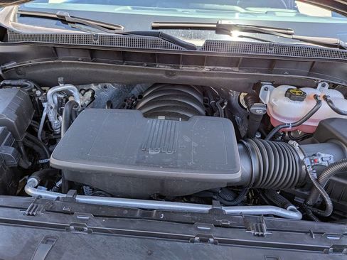 Used 2026 Chevrolet Tahoe Z71 w/ Comfort Package AWD/4WD image 13