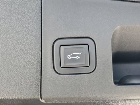 Certified 2023 Cadillac XT5 Luxury FWD image 11