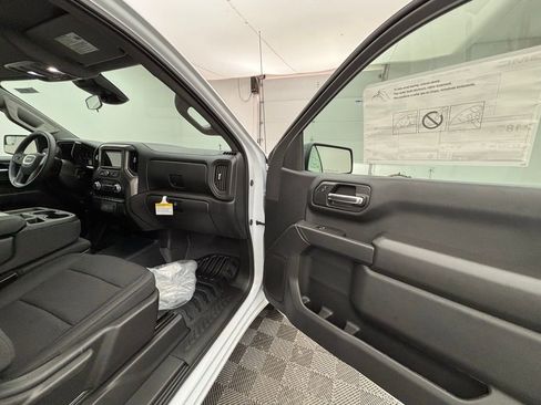 New 2026 GMC Sierra 1500 Pro w/ Pro Value Package image 29