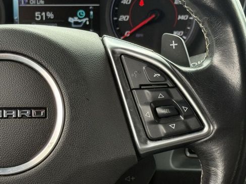 Used 2018 Chevrolet Camaro LT w/ Technology Package RWD image 13