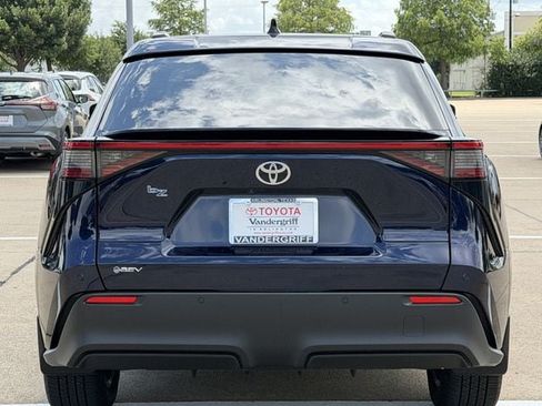 Used 2026 Toyota bZ FWD image 5