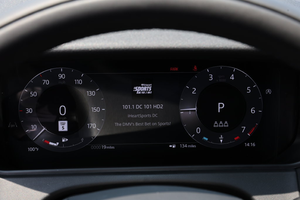 New 2026 Land Rover Range Rover Velar S AWD/4WD image 22