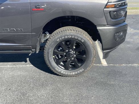 New 2026 RAM 2500 Laramie image 36