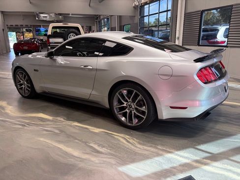 Used 2015 Ford Mustang GT Premium w/ Equipment Group 401A RWD image 32
