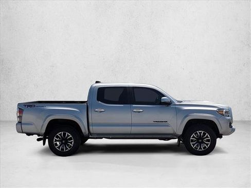 Certified 2022 Toyota Tacoma TRD Sport w/ Technology Package RWD image 4